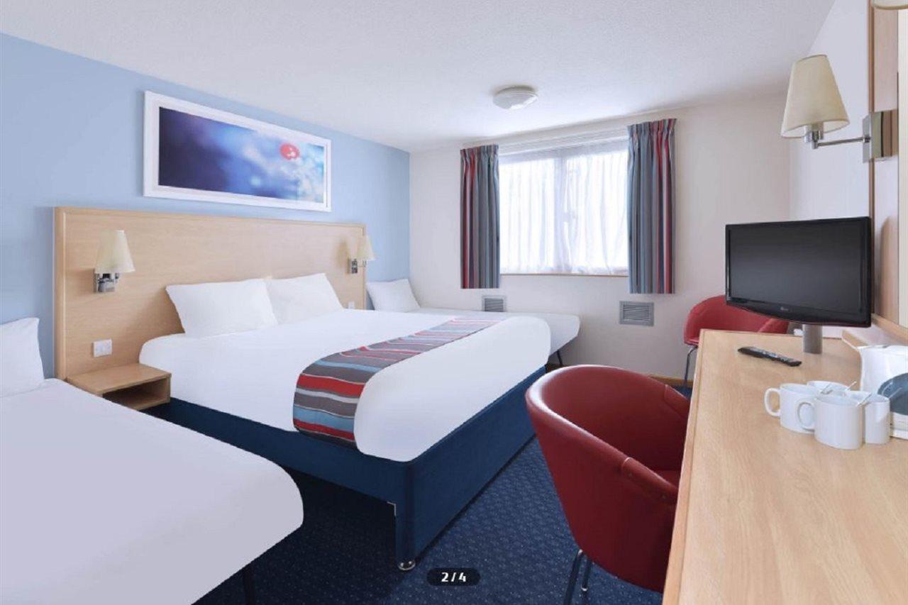 Travelodge Ayr Bagian luar foto
